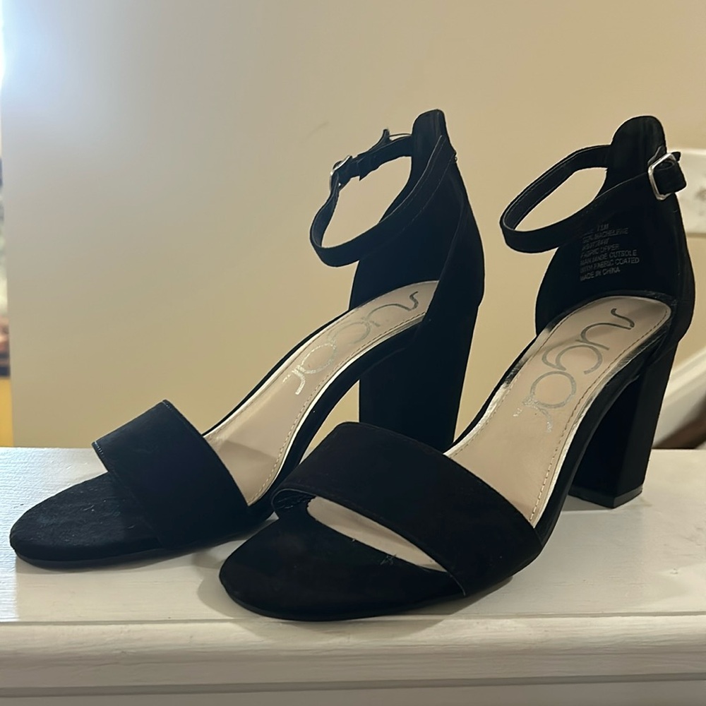 Like new, SUGAR branded black suede, 2” chunk heel, size 7.5 medium